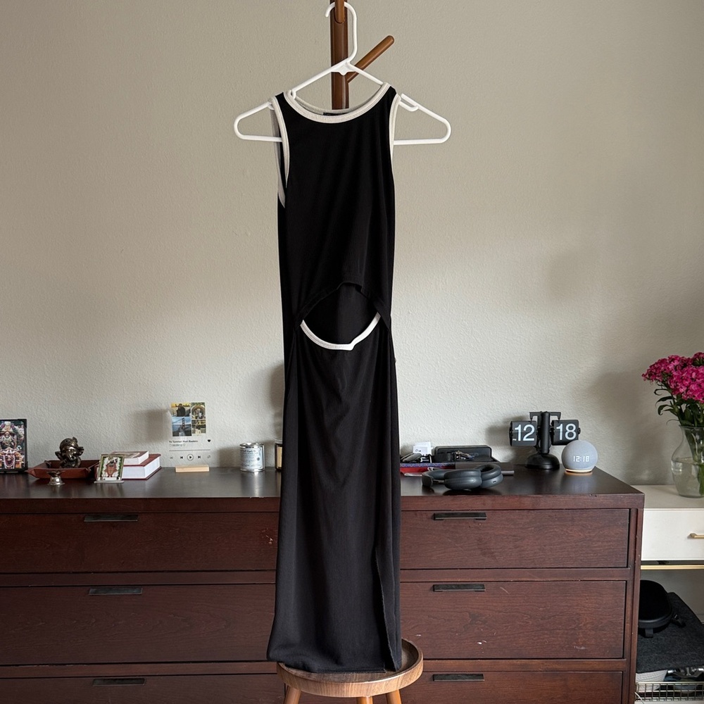 Chic Asymmetrical Black and White Dress